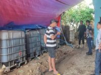 Polisi Bongkar Penimbunan 2 Ton Solar Subsidi di Maros, Satu Pelaku Ditangkap