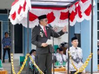 Ribuan Guru Barru Ikuti Upacara HGN dan HUT PGRI