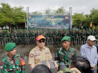 Wakil Bupati Barru Abustan A. Bintang menghadiri upacara pelepasan Pleton Beranting Yudha Wastu Pramuka Jaya 2025 di Alun-alun Collie Pujie Barru