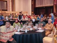 Wakil Bupati Barru Abustan Andi Bintang menghadiri Puncak Peringatan Hari Ibu ke-97 Provinsi Sulawesi Selatan di Hotel Claro Makassar