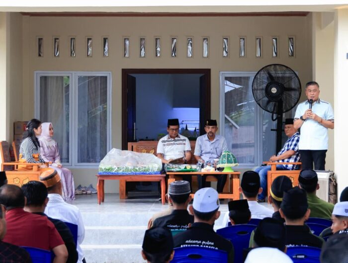Wakil Bupati Barru menghadiri syukuran Kapolres Barru dan doa bersama penempatan rumah jabatan