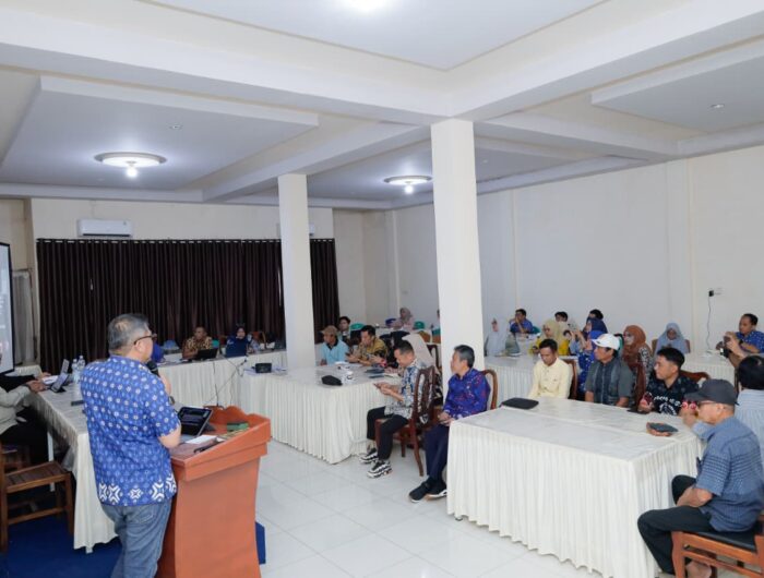Wakil Bupati Barru Abustan Andi Bintang membuka workshop pengembangan perhutanan sosial berbasis Integrated Area Development di Barru.