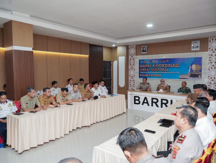 Bupati Barru Andi Ina Kartika Sari menghadiri rakor lintas sektoral Polres Barru terkait pengamanan Idulfitri 1447 Hijriah dan arus mudik Ramadan