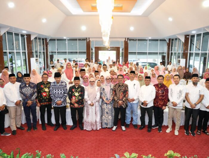 Suasana Halal Bihalal KEMAWA Barru di Baruga Singkeru Adae