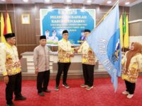 Wakil Bupati Barru melepas kafilah MTQ menuju Maros