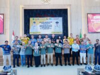 Wakil Bupati Barru membuka acara digitalisasi daerah dan launching QRIS SIAP Pasar di Kantor Bupati Barru