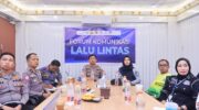 Diskusi lintas sektor membahas keselamatan lalu lintas di Kabupaten Barru di Cafe Razha