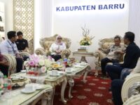 Bupati Barru Andi Ina Kartika Sari menerima audiensi PT Angkasa Pura Supports Makassar di Rumah Jabatan Bupati Barru.