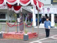 Bupati Barru Andi Ina Kartika Sari memimpin Upacara Hari Kebangkitan Nasional ke-118 di halaman Kantor Bupati Barru dengan suasana penuh nasionalisme.