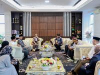 Bupati Barru Andi Ina Kartika Sari menerima audiensi Komunitas Pendakwah Keren di Ruang Kerja Bupati Barru membahas penguatan pendidikan Al-Qur’an dan karakter anak usia dini.