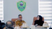 Wakil Bupati Barru Abustan A. Bintang menerima kunjungan kerja Komisi B DPRD Provinsi Sulawesi Selatan di Ruang Rapat Lantai 5 Kantor Bupati Barru untuk membahas kondisi fiskal daerah, Dana Bagi Hasil, dan pembangunan.