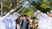 Wakil Bupati Barru Abustan A. Bintang menghadiri pelantikan dan pelepasan 46 Taruna-Taruni Bintara Pelayaran Niaga Angkatan IX SMK Pelayaran Lintas Nusantara Barru Tahun 2026.