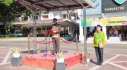Wakil Bupati Barru Abustan A. Bintang memimpin Upacara Hari Koperasi Nasional ke-79 di Halaman Kantor Bupati Barru dan menyerahkan penghargaan kepada koperasi berprestasi di Kabupaten Barru.
