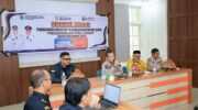 Sekretaris Daerah Kabupaten Barru Andi Syarifuddin membuka Sosialisasi Peningkatan Kapasitas Pelaksana Kegiatan Barang Kena Cukai Ilegal tentang pengenalan pita cukai di Ruang Data Kantor Bupati Barru.