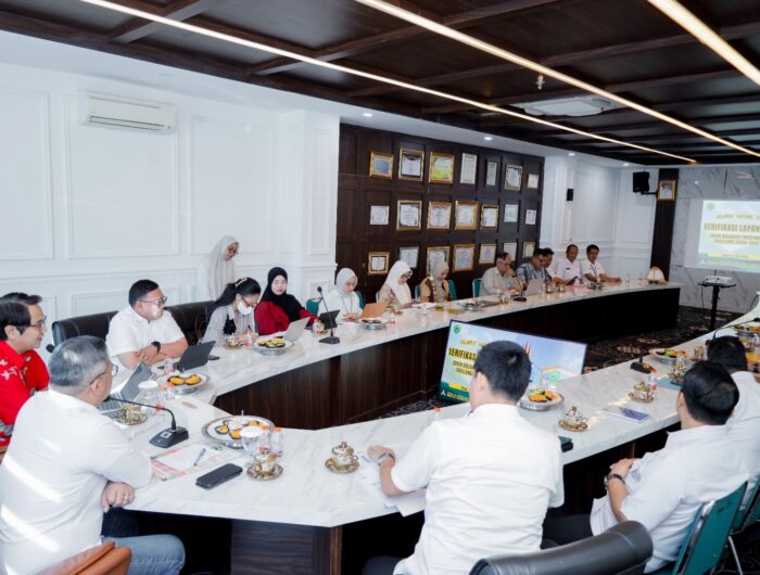 Wakil Bupati Barru Abustan A. Bintang menerima Tim Verifikasi Lapangan SSIC 2026 dan memaparkan proyek investasi industri pengolahan udang terintegrasi berbasis ekonomi sirkular di Ruang Rapat Bupati Barru.