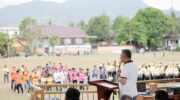 Wakil Bupati Barru Abustan A. Bintang membuka Kick Off peringatan HUT Kemerdekaan RI ke-81 tingkat Kecamatan Tanete Riaja di Lapangan Labandu Ralla, Kabupaten Barru.
