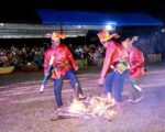Atraksi Tari Sere Api memeriahkan Festival Budaya di Desa Gattareng, Kabupaten Barru, sebagai upaya mengembangkan wisata budaya berbasis tradisi, alam, dan potensi UMKM lokal.