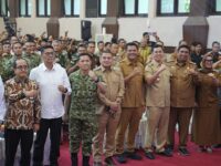 Bupati Barru Andi Ina Kartika Sari menghadiri Seminar Nasional Koperasi Desa Kelurahan Merah Putih di Kantor Gubernur Sulawesi Selatan.