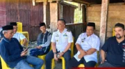 Wakil Bupati Barru Abustan Andi Bintang menyampaikan belasungkawa di rumah duka warga Dusun Barang Desa Tompo