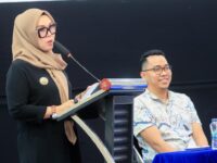 Bupati Barru Andi Ina Kartika Sari memberikan arahan saat membuka Asistensi Penyusunan Peta Proses Bisnis Perangkat Daerah Pemerintah Kabupaten Barru Tahun 2025–2029 di Hotel Aryaduta Makassar.