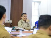 Rapat koordinasi Pemkab Barru dan KKDB membahas MoU kerja sama pengembangan potensi dan investasi daerah di Kantor Bupati Barru.