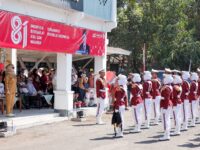 Bupati Barru Andi Ina Kartika Sari, Wakil Bupati Barru, serta para pimpinan OPD secara bergantian menerima dan menyapa rombongan peserta yang tiba di halaman Kantor Bupati.