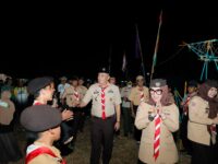 Bupati Barru Andi Ina Kartika Sari dan Wakil Bupati Abustan A. Bintang mengunjungi perkemahan Pramuka di Balusu