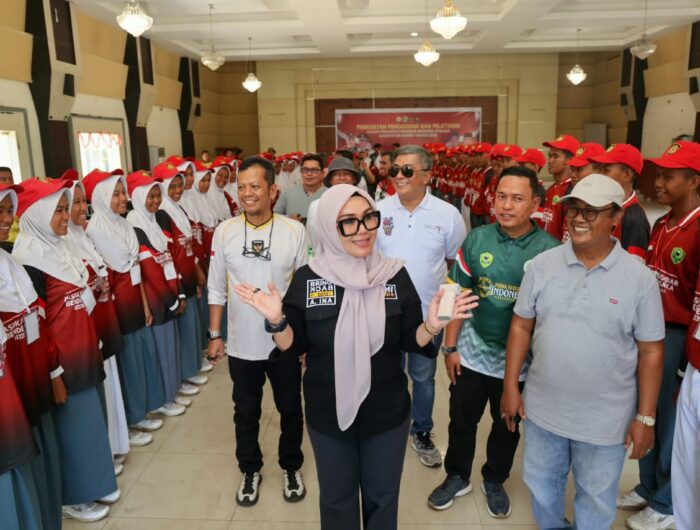 Bupati Barru Andi Ina Kartika Sari dan Wakil Bupati Abustan A. Bintang menghadiri peresmian karantina Paskibraka Kabupaten Barru