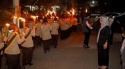 Bupati Barru Andi Ina Kartika Sari bersama Wakil Bupati Abustan A. Bintang menghadiri Taptu dan Pawai Obor HUT ke-81 RI di Barru.