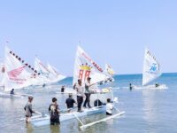 Wakil Bupati Barru Abustan A. Bintang membuka Lomba Perahu Layar di Lapakaka, Desa Bojo Baru, Kecamatan Mallusetasi.