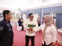 Bupati Barru Andi Ina Kartika Sari menghadiri pertemuan pengelolaan sampah bersama Menteri Lingkungan Hidup dan kepala daerah se-Sulawesi Selatan di Makassar.