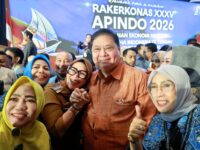 Bupati Barru Andi Ina Kartika Sari menghadiri Rakerkornas XXXV APINDO di Claro Makassar dan mendorong penguatan investasi daerah.