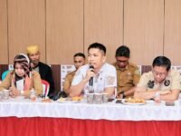 Polres Barru bersama Pemkab Barru, Pertamina dan nelayan membahas penyaluran BBM bersubsidi