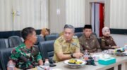 Wabup Barru Abustan mengikuti rapat monev pengawasan BBM bersubsidi secara daring