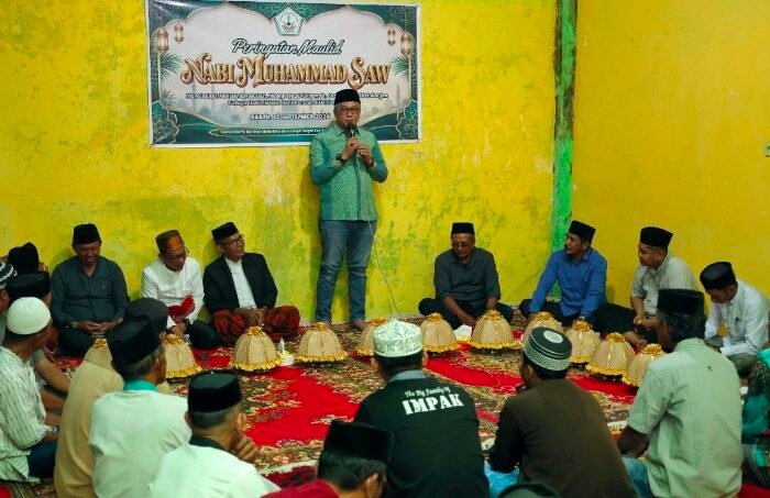 Wabup Barru Abustan menghadiri Maulid Nabi Muhammad SAW PS Nur Ilham di Tanete Riaja