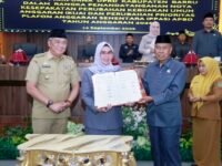 Bupati Barru Andi Ina menghadiri rapat paripurna penandatanganan perubahan KUA dan PPAS APBD 2026