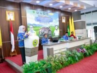 Bupati Barru Andi Ina Kartika Sari mengukuhkan empat asosiasi peternakan pada peringatan Bulan Bakti Hari Peternakan dan Kesehatan Hewan Nasional ke-190 di Baruga Singkeru Adae, Barru.