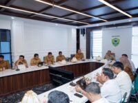 Wabup Barru Abustan mengikuti RDP Komisi II DPR RI secara daring membahas pertanahan dan tata ruang
