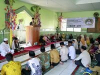 Wakil Bupati Barru Abustan A. Bintang menghadiri peringatan Maulid Nabi Muhammad SAW 1448 Hijriah di Masjid Ar-Rahmah Jolenge, Kelurahan Takkalasi, Kecamatan Balusu.