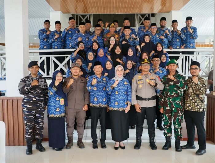 Bupati Barru Andi Ina Kartika Sari bersama jajaran Forkopimda menghadiri Upacara Hari Kesadaran Nasional tingkat Kabupaten Barru pada 17 September 2026.